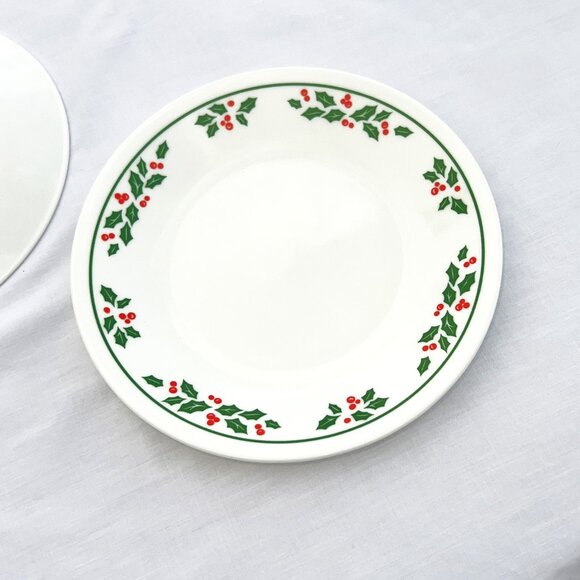 Grp 2 Corelle Holly Days Bread Butter Dessert Plates Holly Berries Set of 6 - Picture 2 of 7